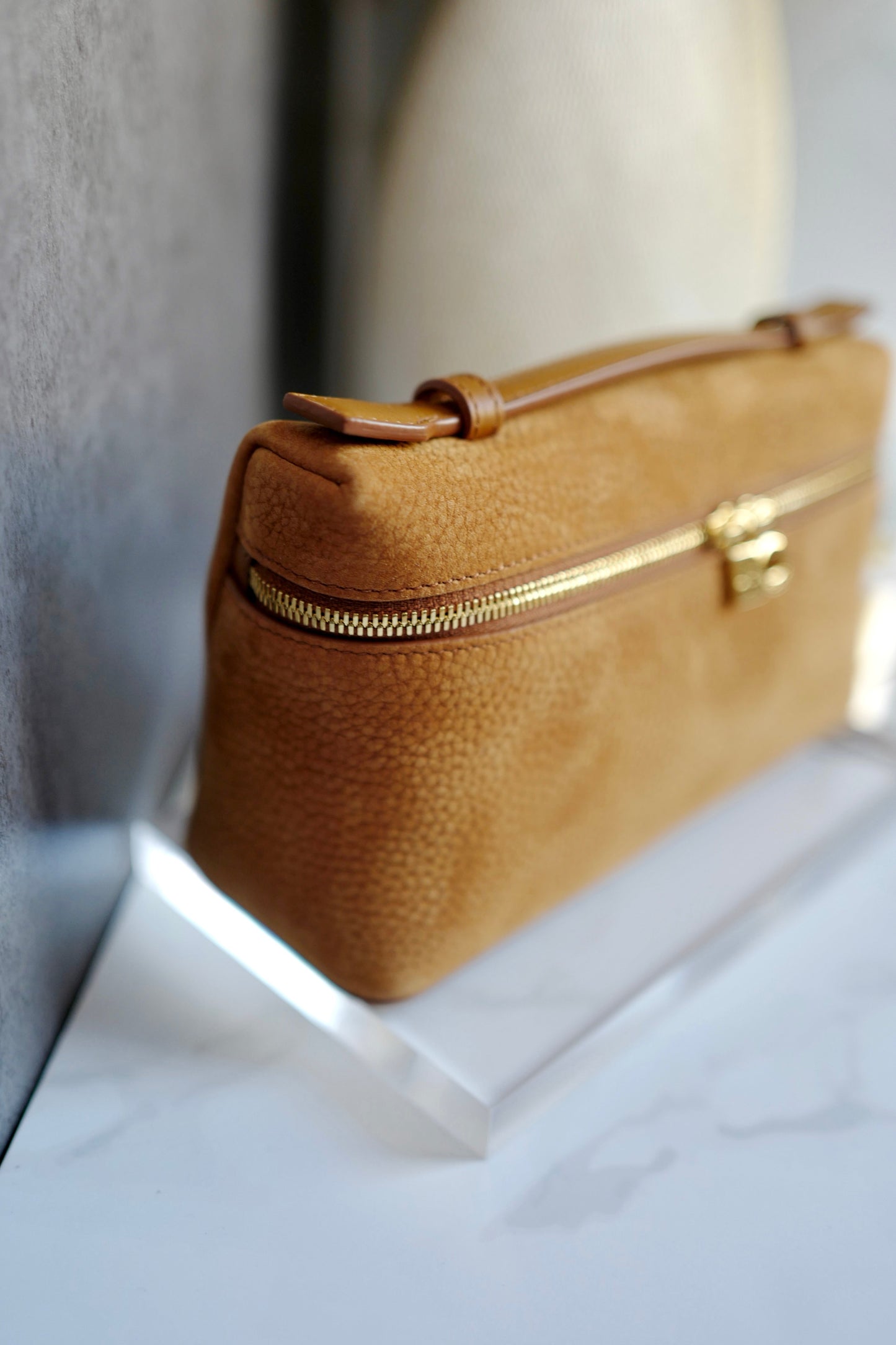NEW Loro Piana Extra Pocket L19 Vanity Pouch Crossbody Bag Grained Nubuck