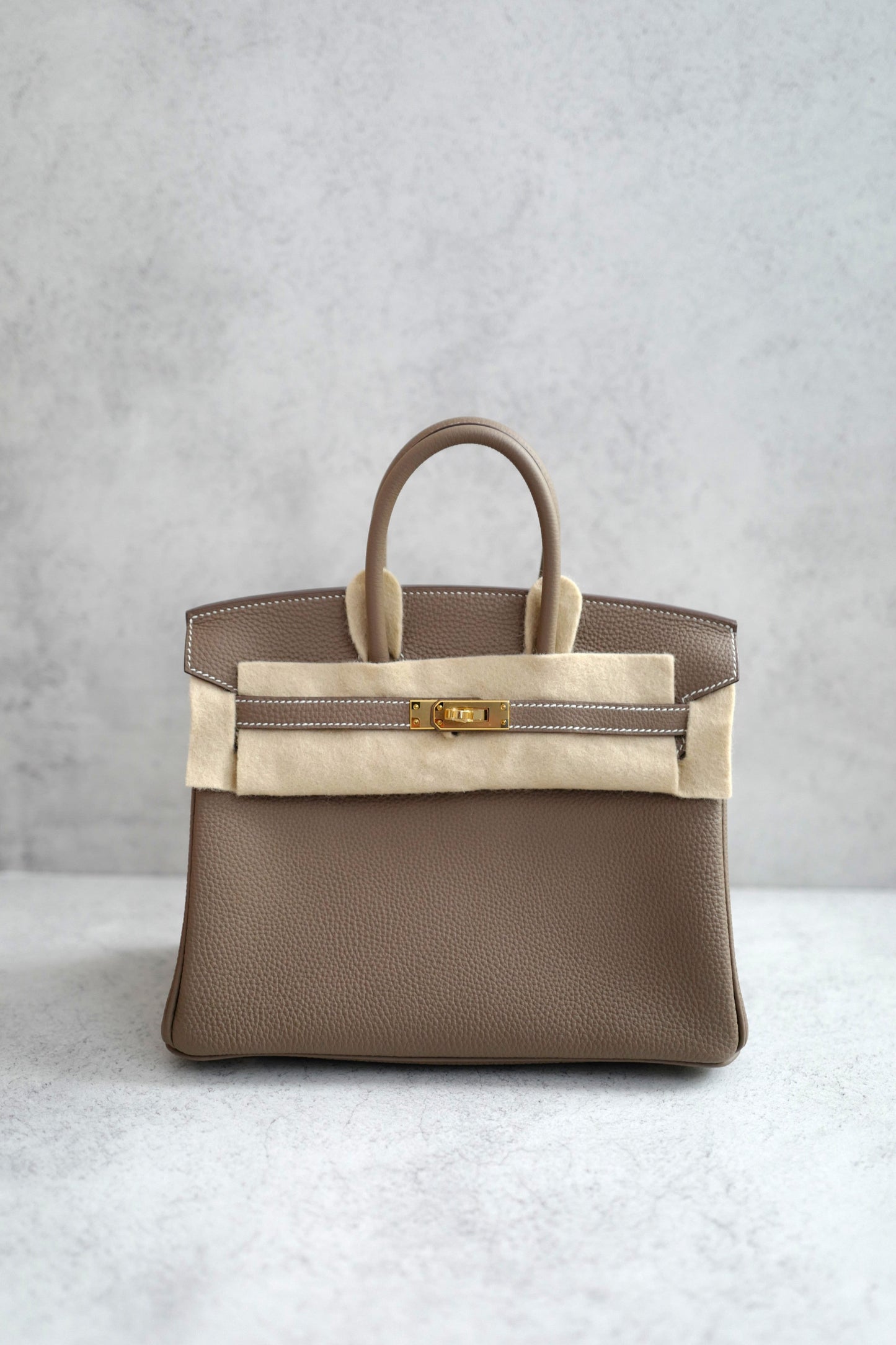 BNIB Hermes Birkin 25 Etoupe Togo Gold Hardware B Stamp 2023
