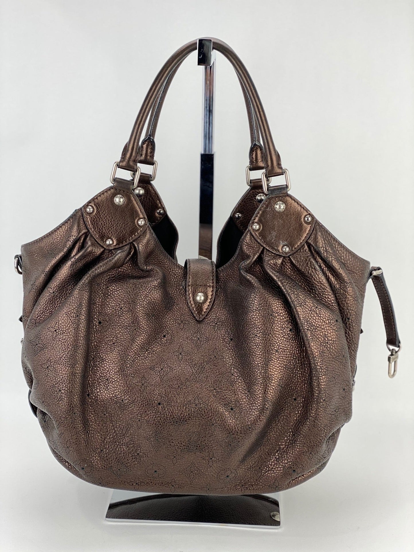 Louis Vuitton Mahina Shoulder Bag