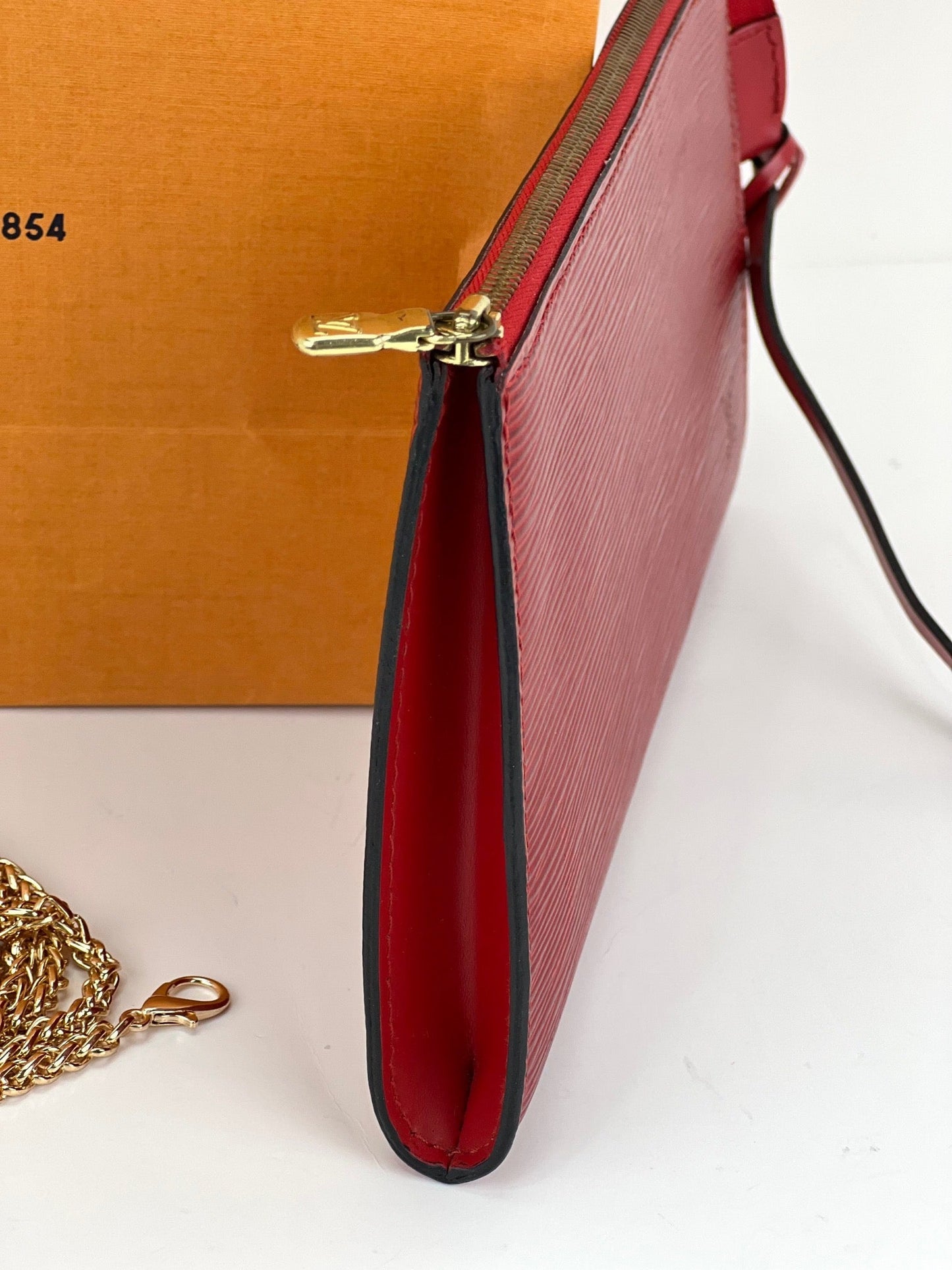 Louis Vuitton Epi 24 Pochette
