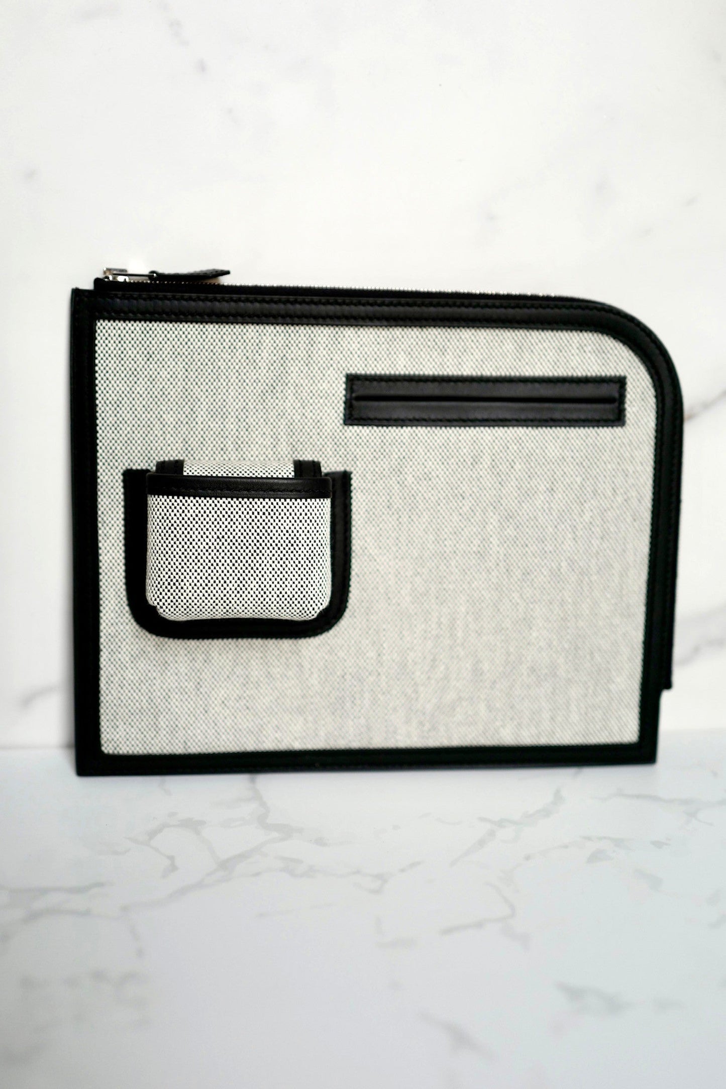 BNIB Hermès H Swift Canvas Cargo Travel Pouch in Ecru-Black with Palladium HW