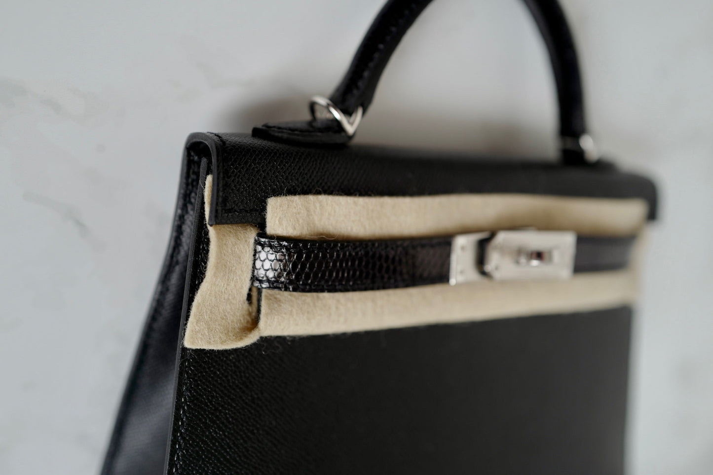 BNIB Hermes Mini Kelly Touch Noir Black Shiny Lizard Palladium HW W 2025
