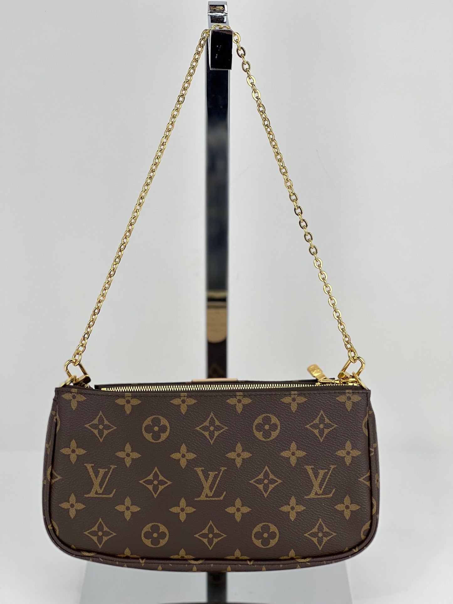 Louis Vuitton Pochette Set