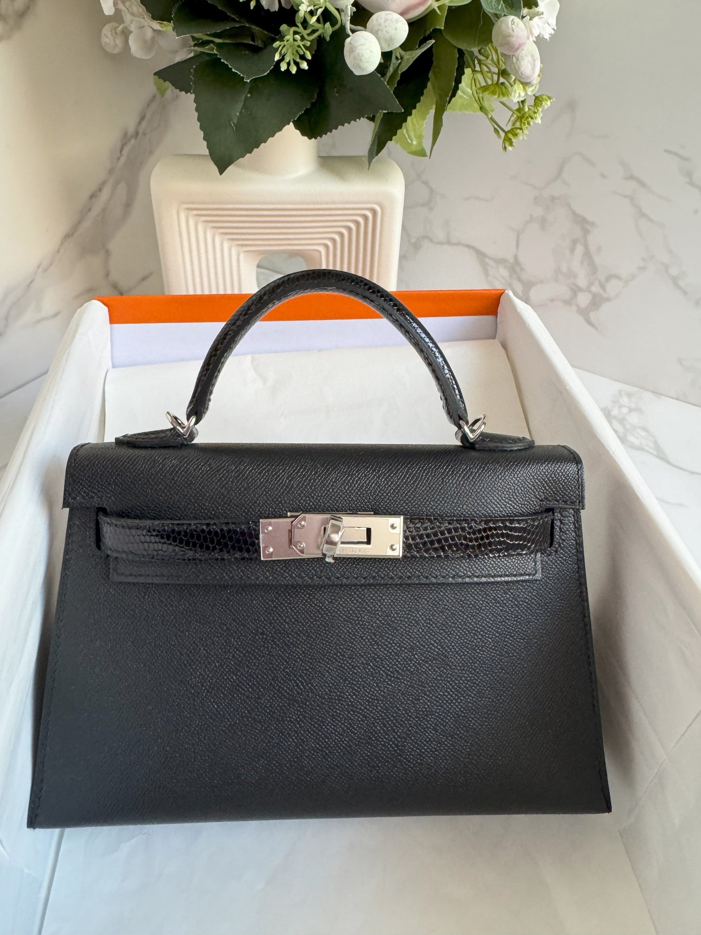 BNIB Hermes Mini Kelly Touch Noir Black Shiny Lizard Palladium HW W 2025
