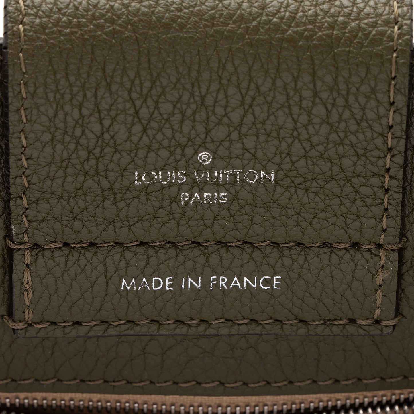 Louis Vuitton Calfskin Lockme Day Tote (SHF-4AIww8)