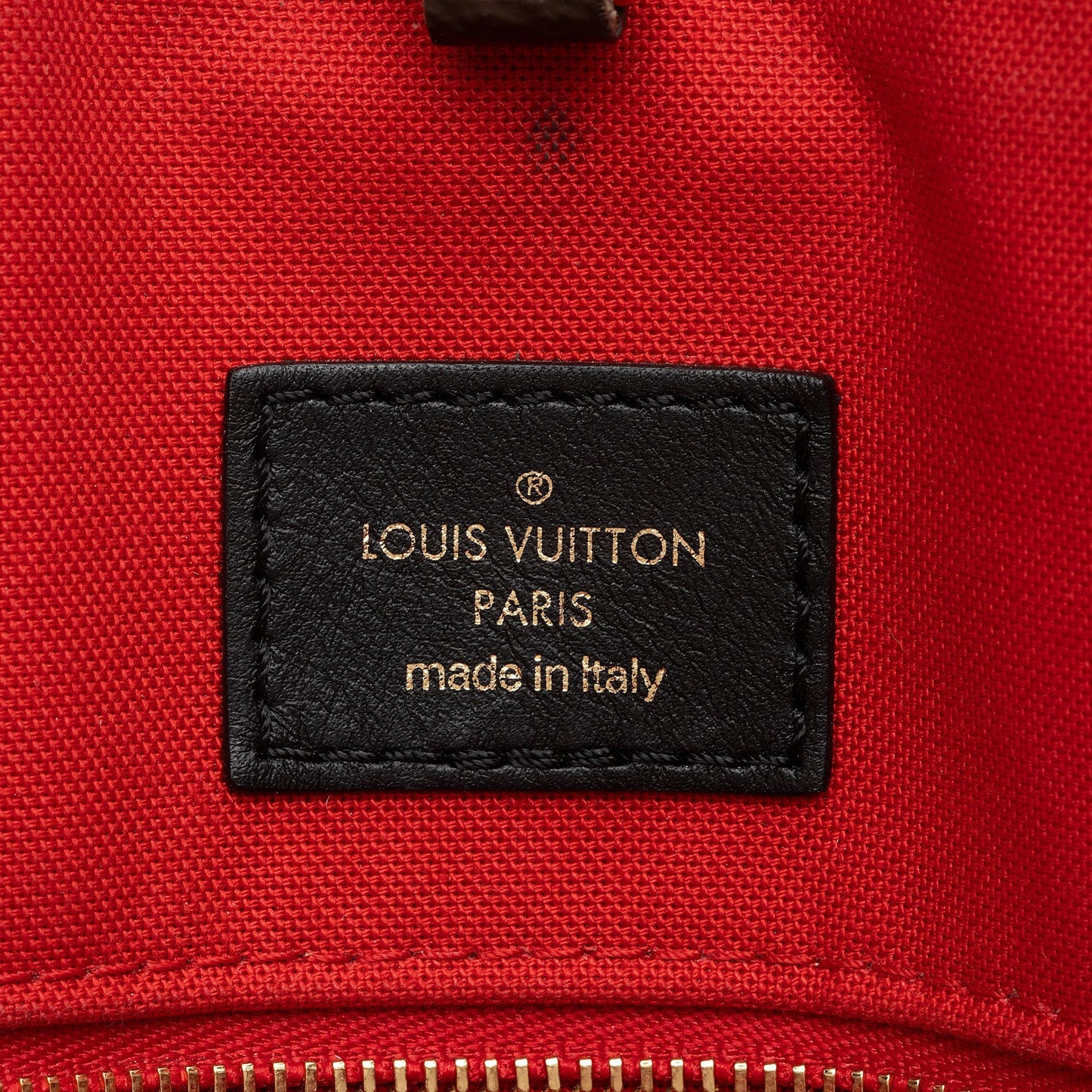 Louis Vuitton Giant Monogram Canvas Onthego GM Tote (SHF-BTGNiS)