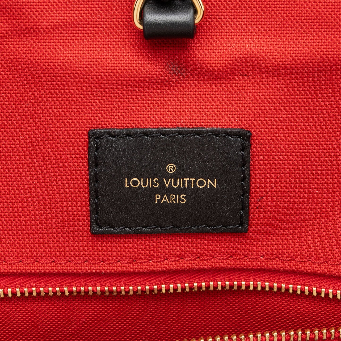 Louis Vuitton Giant Monogram Canvas Onthego GM Tote (SHF-fVBkOy)
