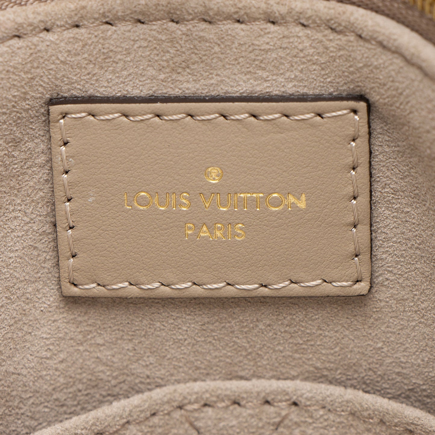 Louis Vuitton Giant Monogram Empreinte Onthego MM Tote