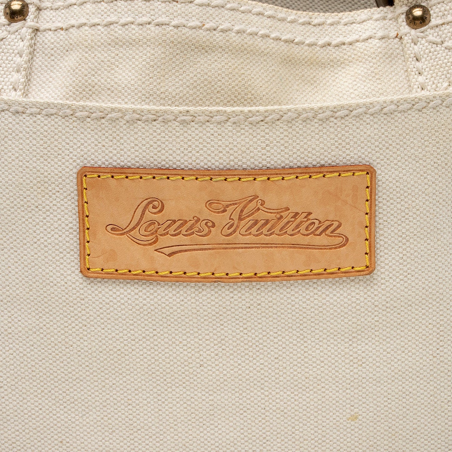 Louis Vuitton Limited Edition Globe Trotter Cabas MM Tote (SHF-OXCz5Q)