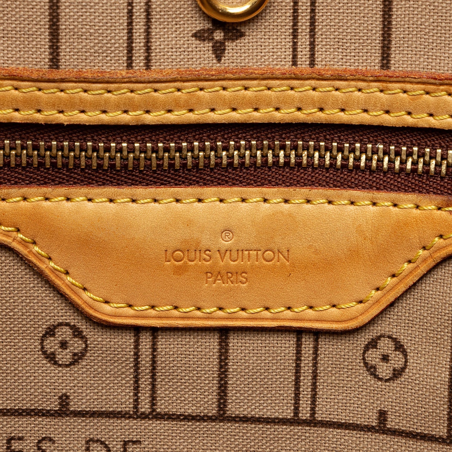 Louis Vuitton Monogram Canvas Neverfull GM Tote (SHF-5Vw3sk)