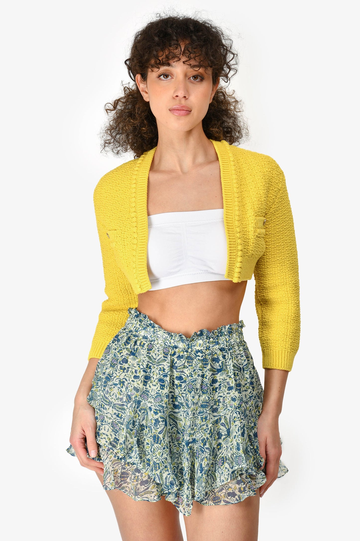 Pre-Loved Chanel™ Short Sleeve 2020 Yellow Cotton Blend Knit Cropped Cardigan Size 34