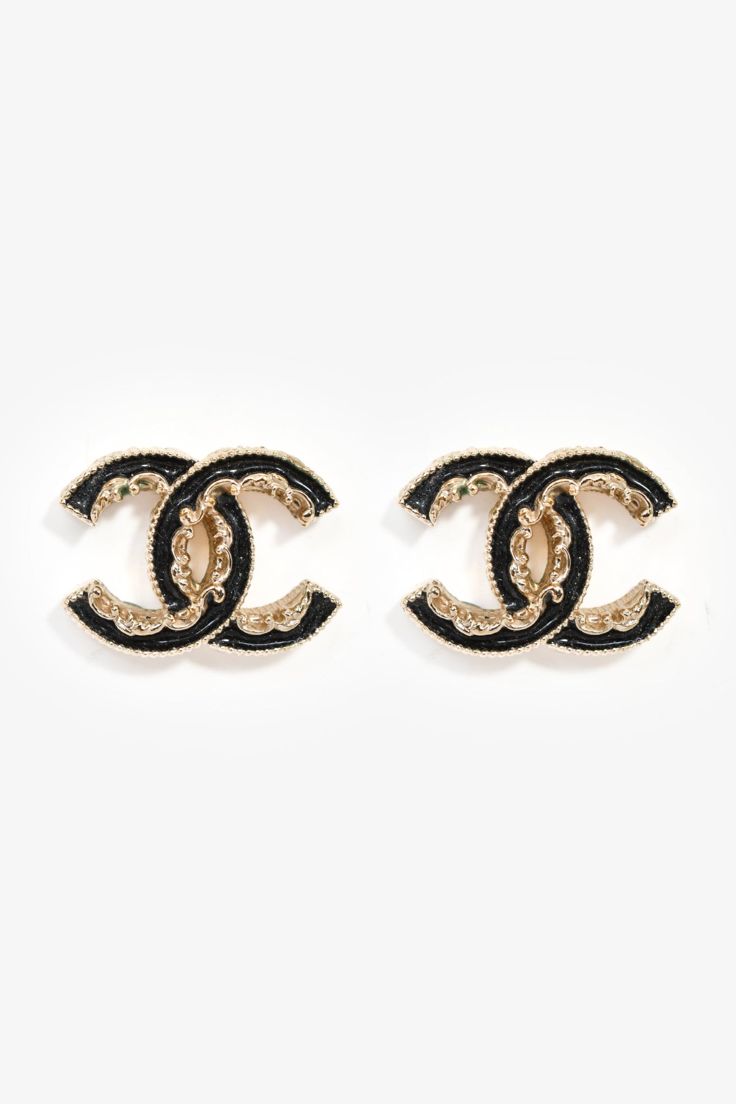 Pre-Loved Chanel™ 2014 Black/Gold CC Stud Earrings