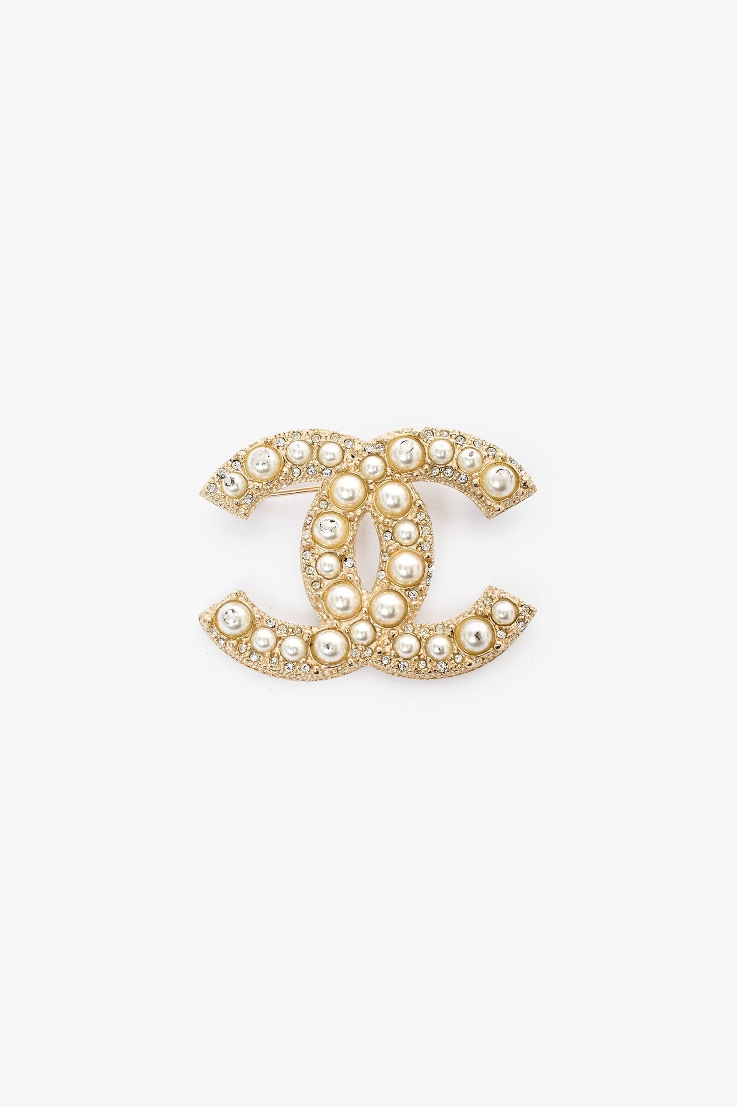 Pre-Loved Chanel™ 2016 Gold-plated Faux Pearl & Strass CC Brooch