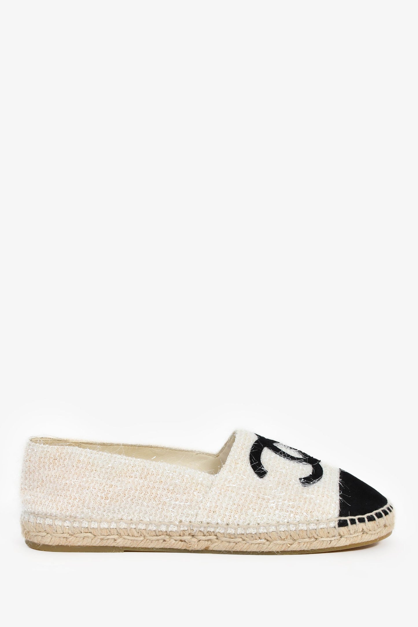 Pre-Loved Chanel™ White/Black Tweed Velvet CC Espadrille Flats Size 36