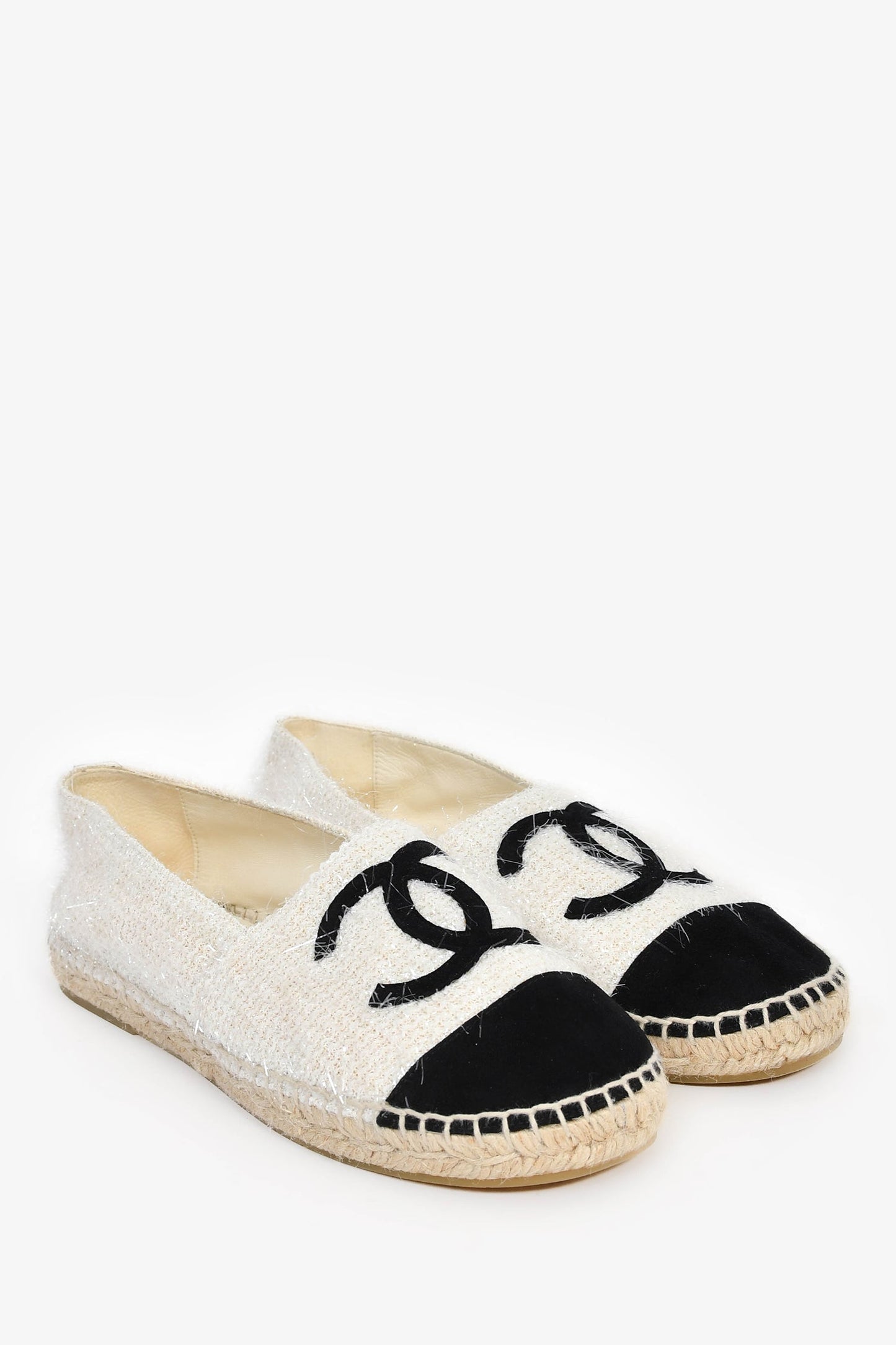 Pre-Loved Chanel™ White/Black Tweed Velvet CC Espadrille Flats Size 36