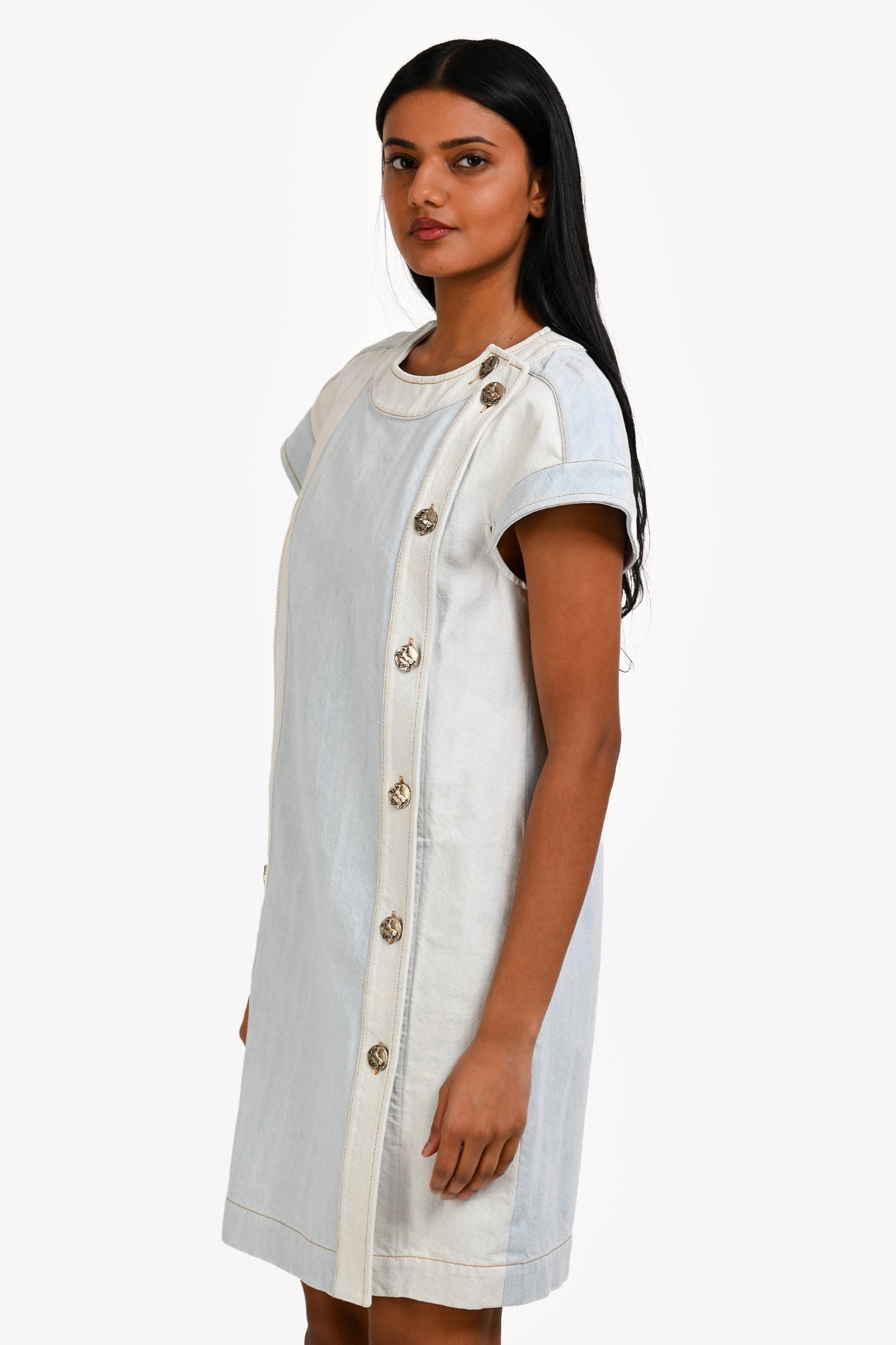 Pre-Loved Chanel™ Runway 2018 Chanel Light Blue Washed Denim Cap Sleeve Shift Dress Size 38