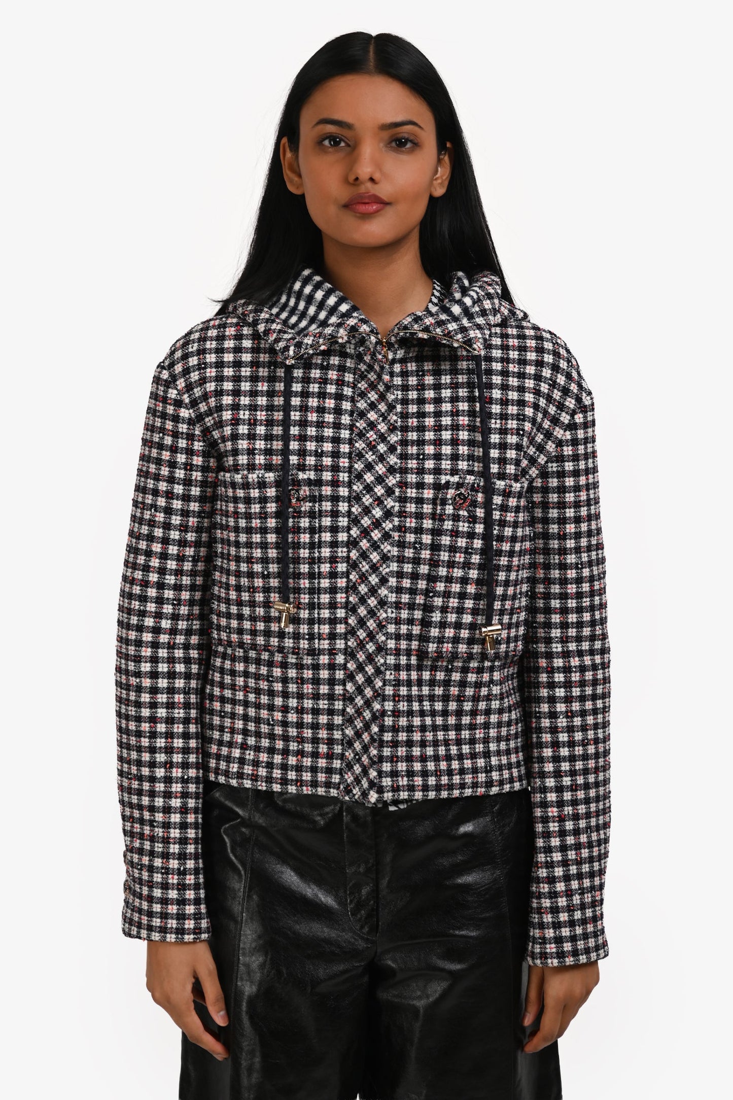 Pre-Loved Chanel™ 2014 White/Black Wool Check Hooded Jacket Size 36