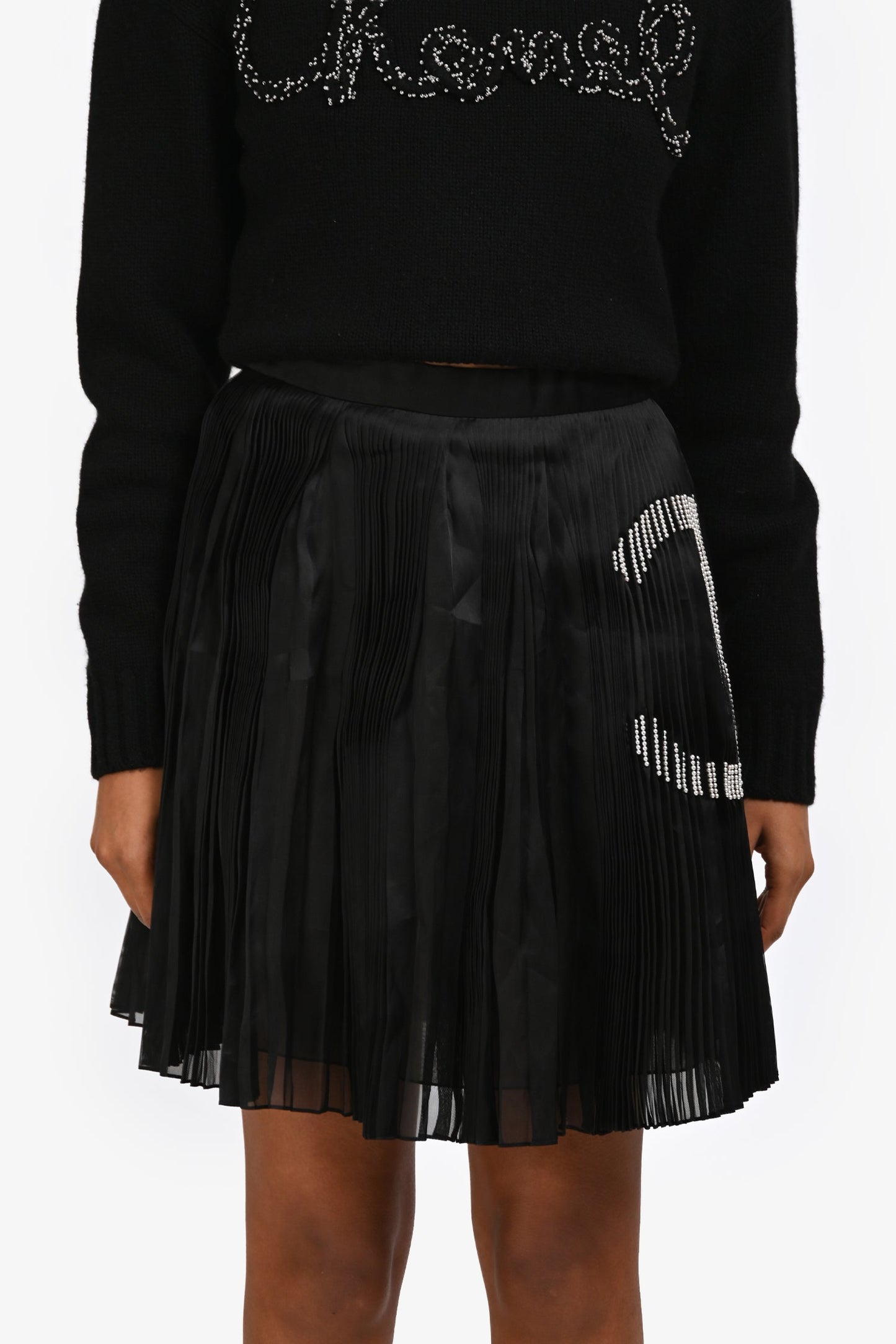 Pre-Loved Chanel™ 22A Black Pleated Pearl CC Mini Skirt Size 36