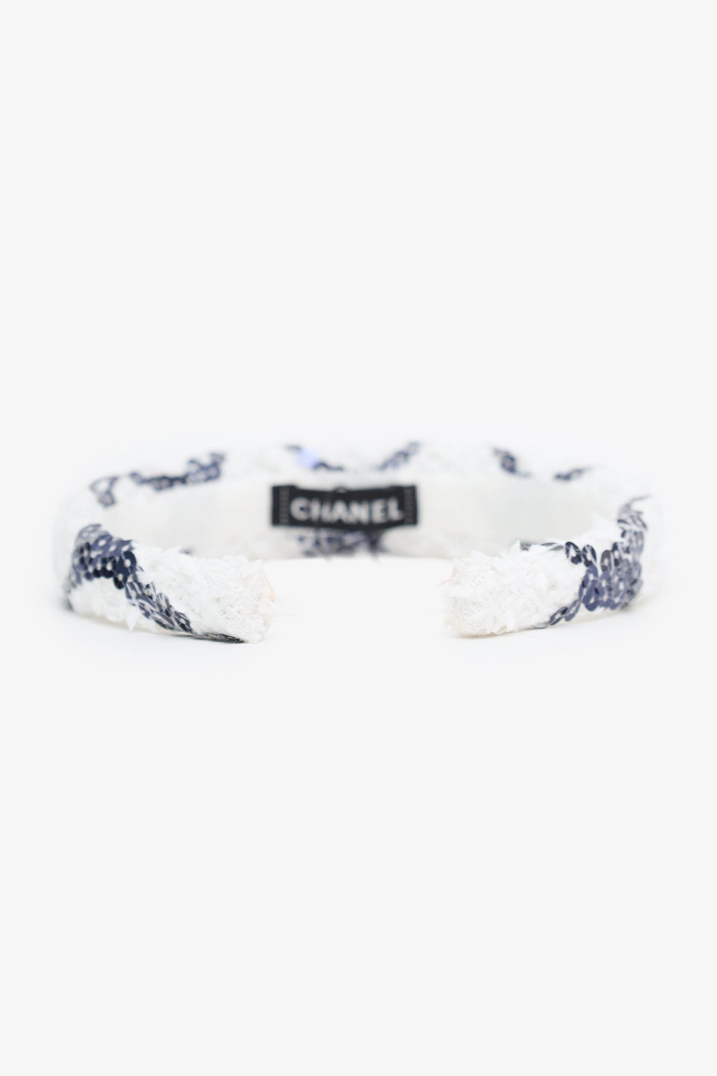Pre-Loved Chanel™ 23C White Tweed Sequin Headband