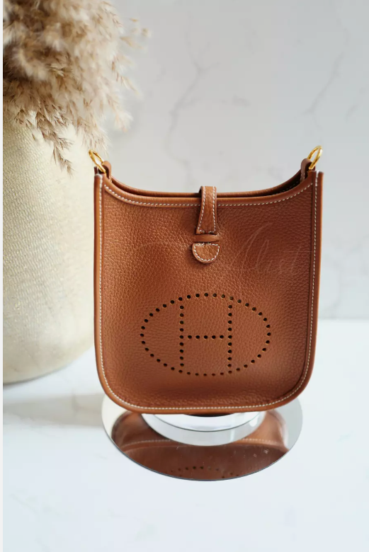 BNIB Hermes Mini Evelyne 16 Amazone  Clemencebull calfskin/wooly ac gold
