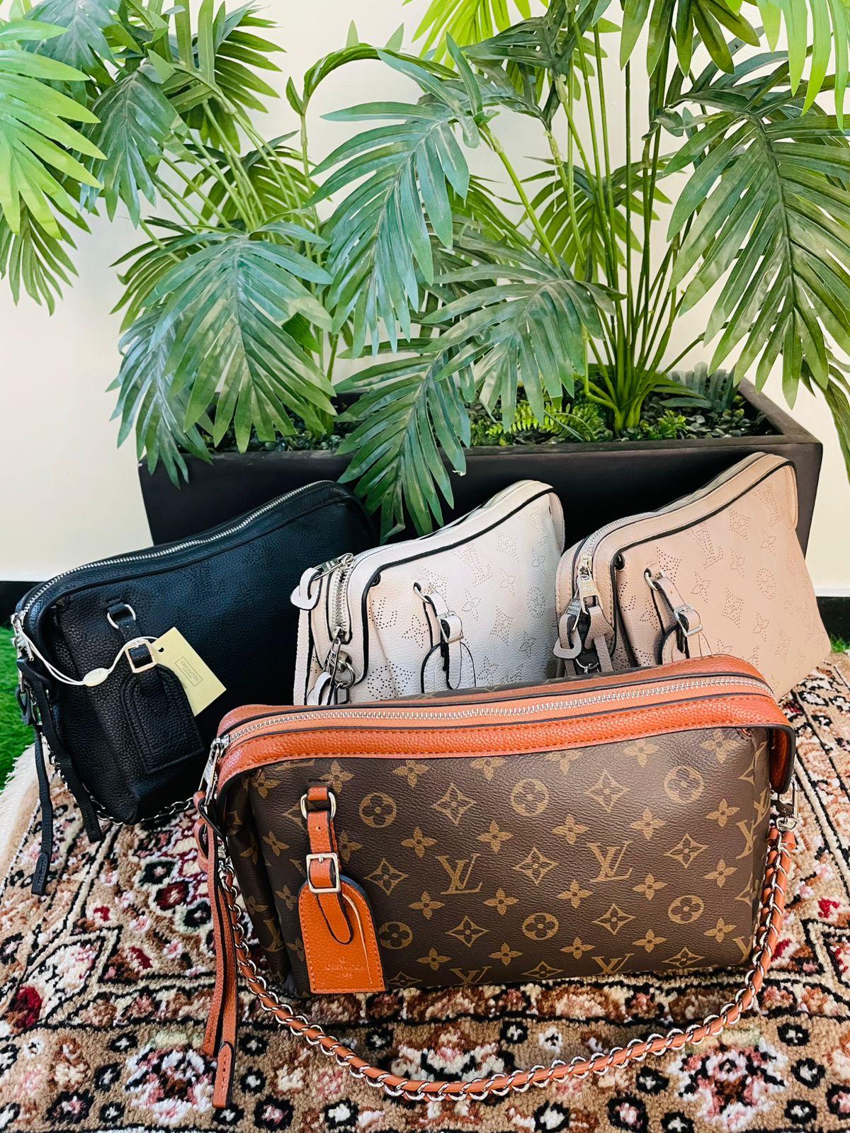 LOUIS VUITTON-Inspired Handbag – Premium Quality Women Bag with Silver Accessories (Cream)