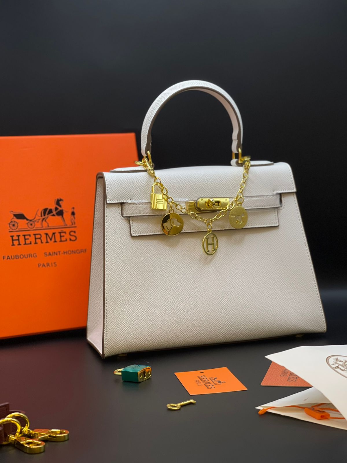 H-E-R-M-È-S Kelly Luxury Structured Top Handle Women Bag With Charm – Premium Edition (White)