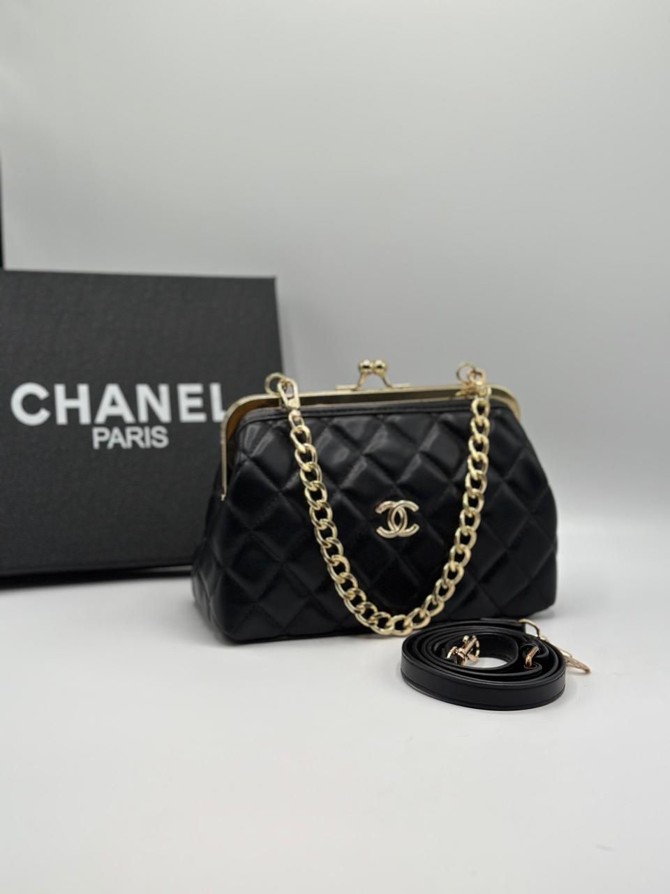C-H-A-N-E-L Quilted Kiss-Lock Mini Shoulder Women Bag – Vintage Elegance (Black)