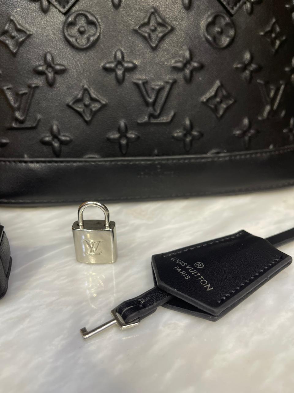 L-O-U-I-S V-U-I-T-T-O-N Alma Women Bag – Exclusive Edition (Black)