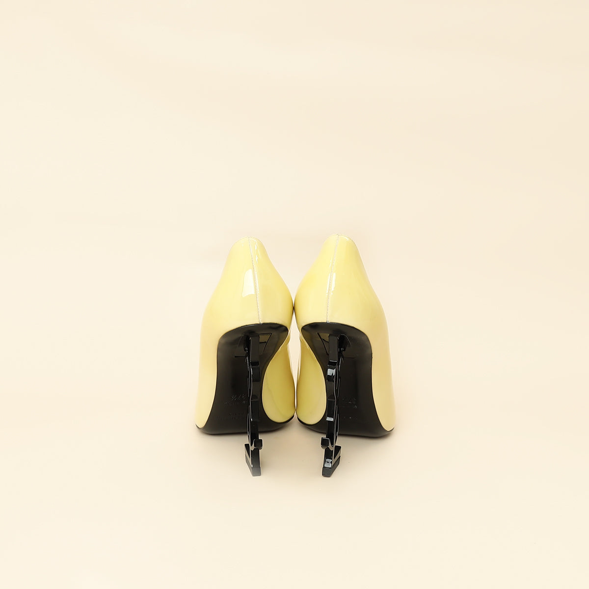 YSL Blanc Vintage Opyum Pump 37.5