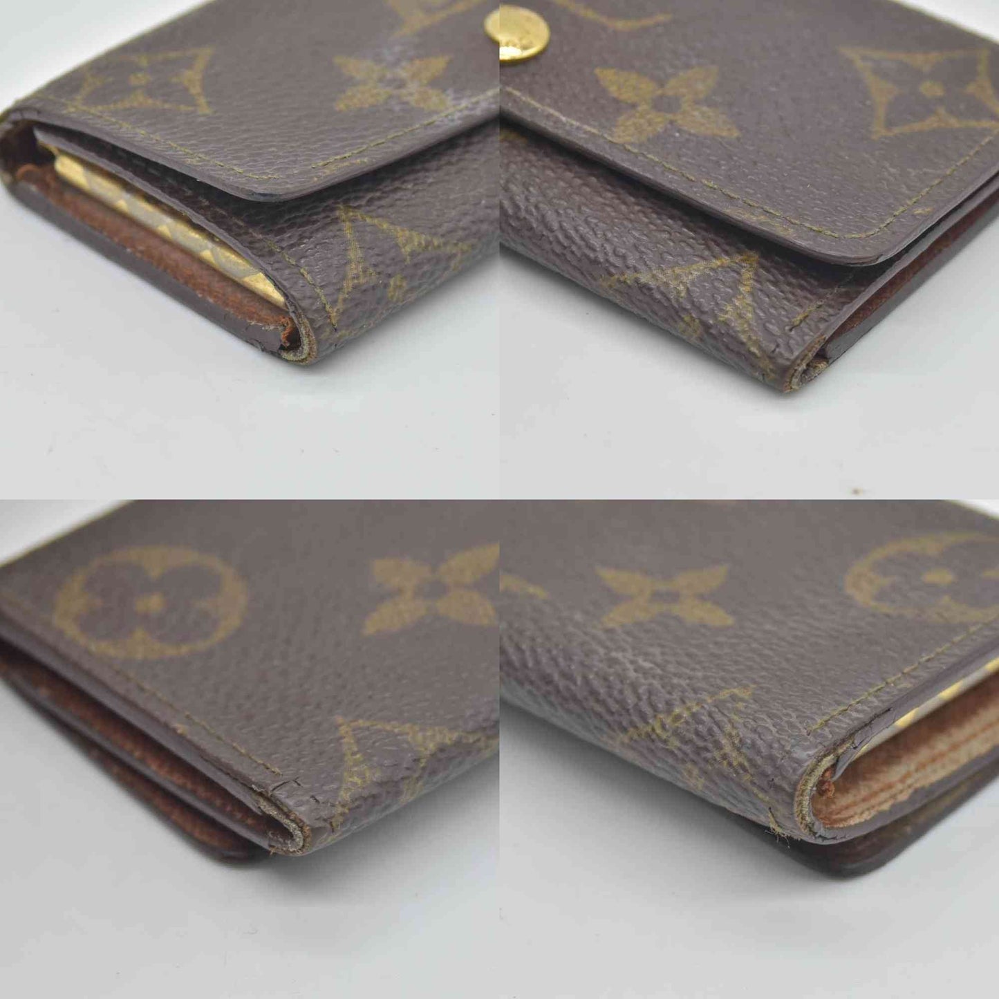$345 Louis Vuitton  Monogram Key Holder