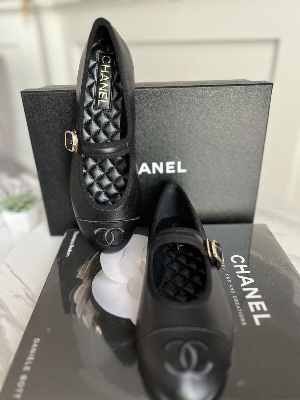 Chanel 25S Black Lambskin Leather Mary Janes Flats Logo With Strap Size 38