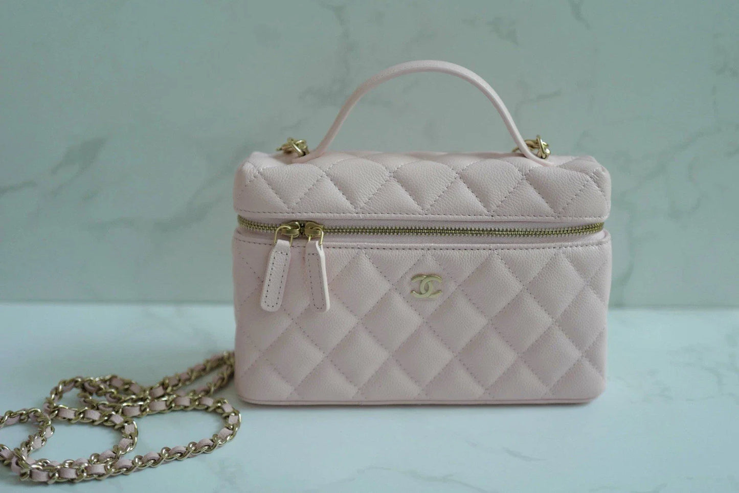 BNIB Chanel 25C Vanity Bag with Chain In Pink Grained Calfskin Leather