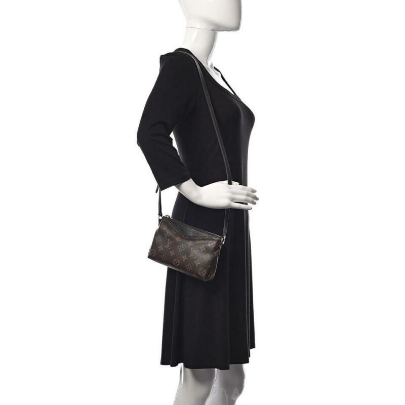 Louis Vuitton Clutch Crossbody Pallas Black Monogram Canvas Shoulder Bag